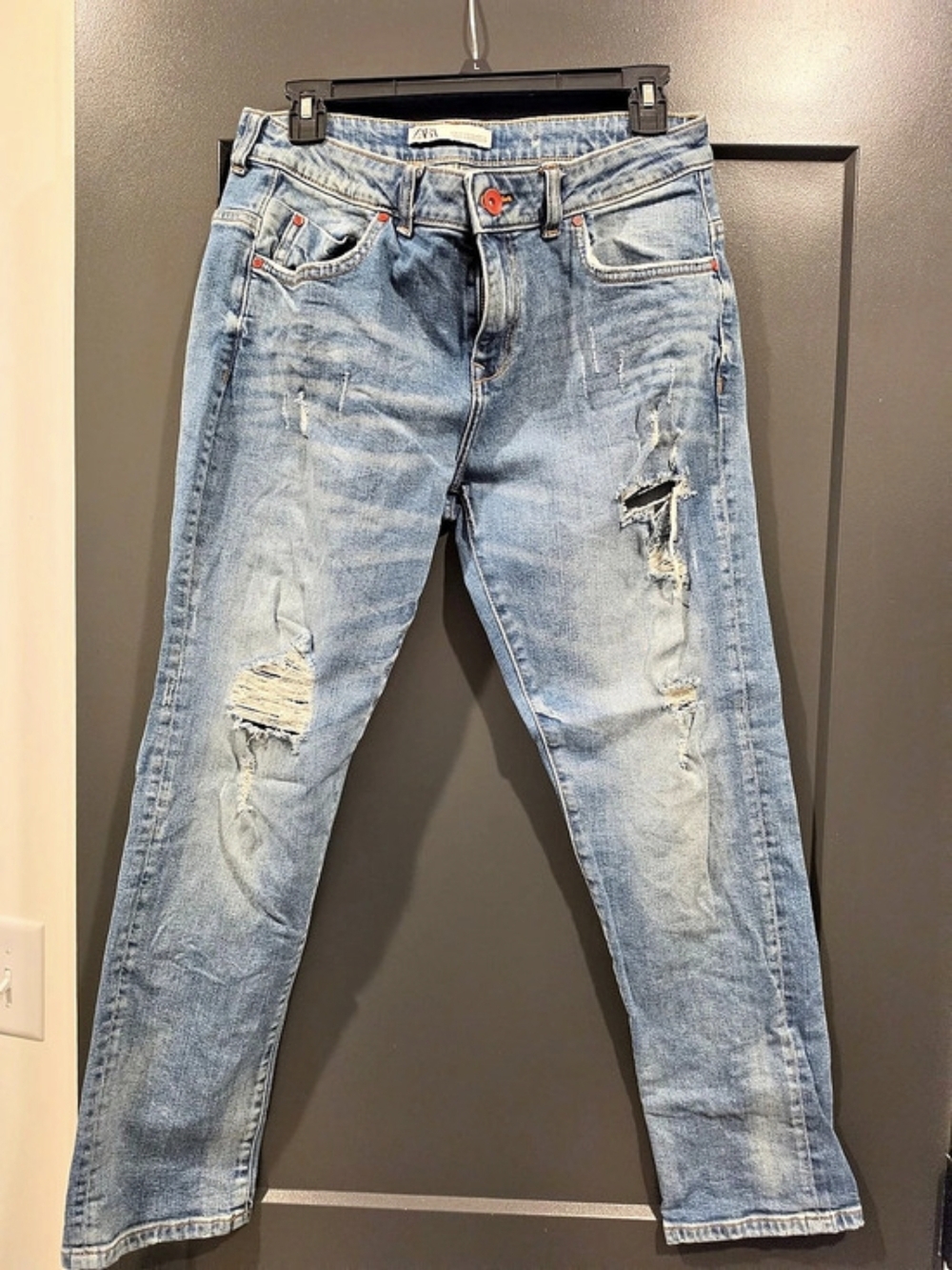 Zara Straight Fit Distressed Straight Leg Jeans in Blue Waist 30